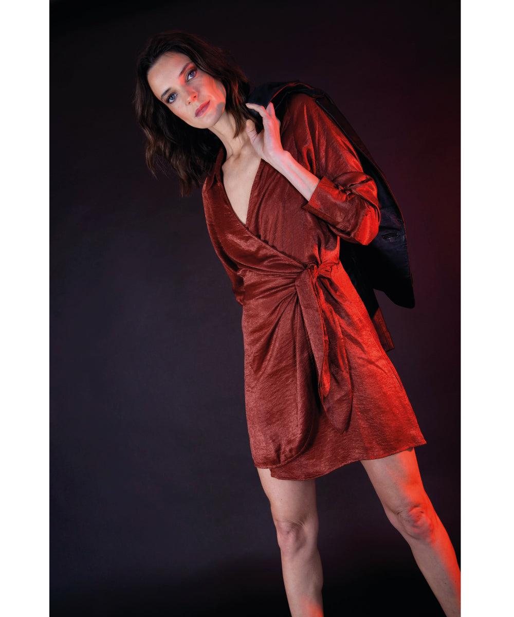 VESTIDO LISA GUINDA