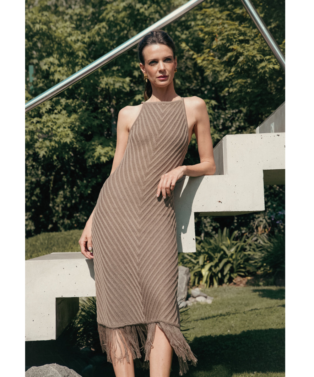 VESTIDO MAJO FLECOS ARENA